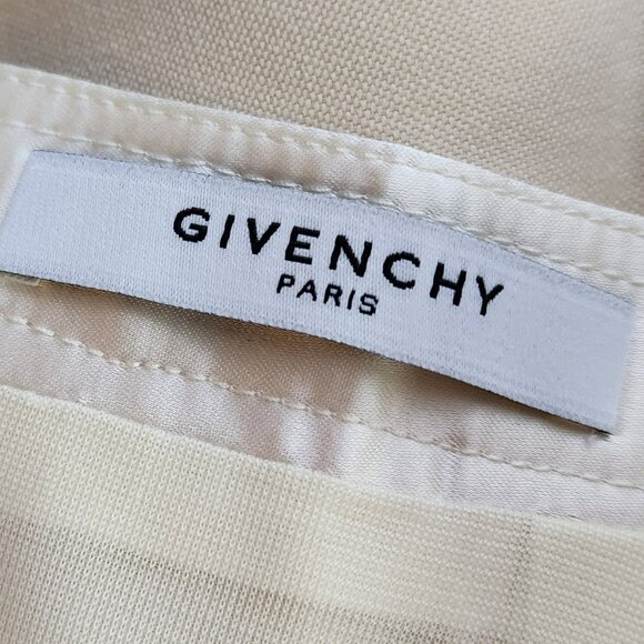 Givenchy Ivory Wool Skirt – Size M – Zip Closure – Tailored Fit – Excellent - Picture 2 of 8